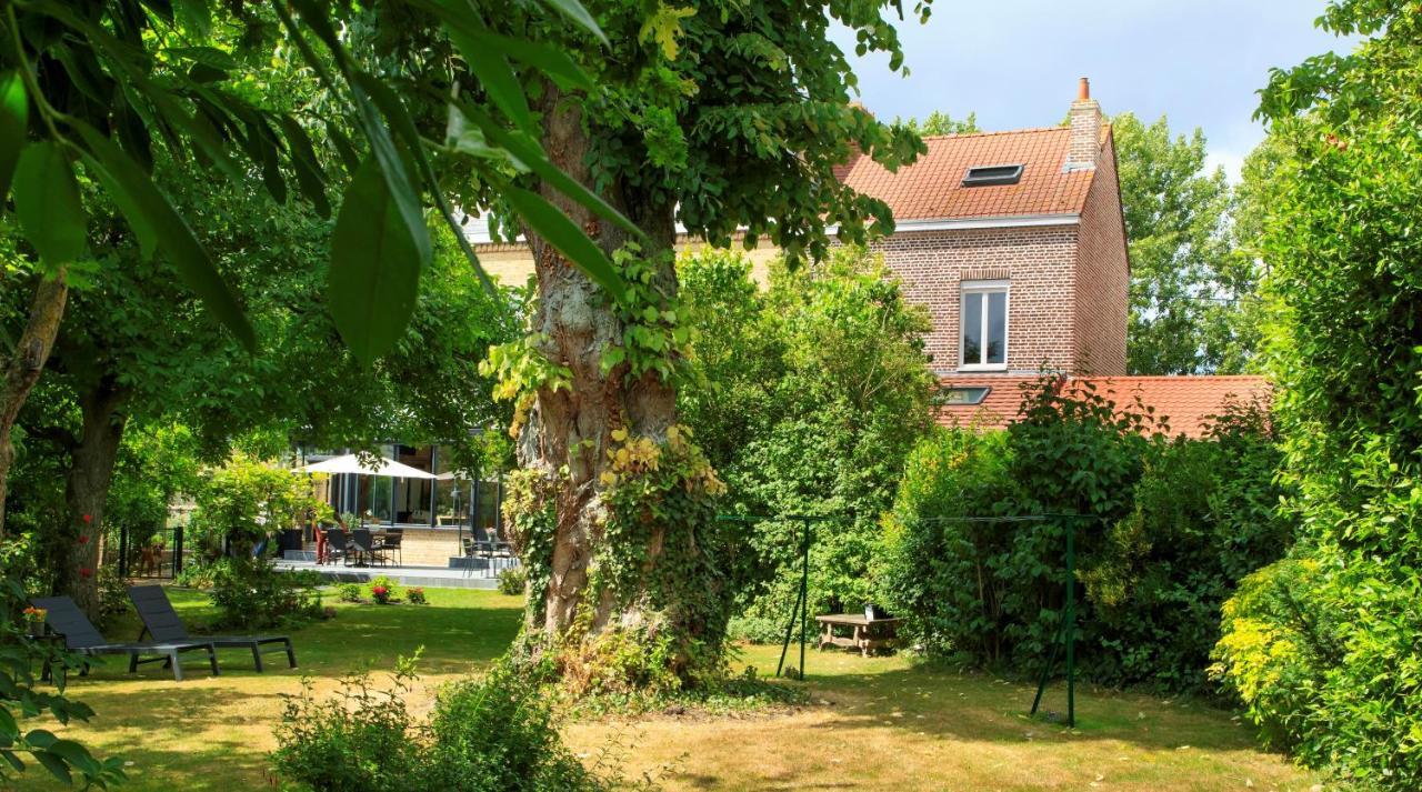 Hotel Les Berges à Bourbourg Extérieur photo