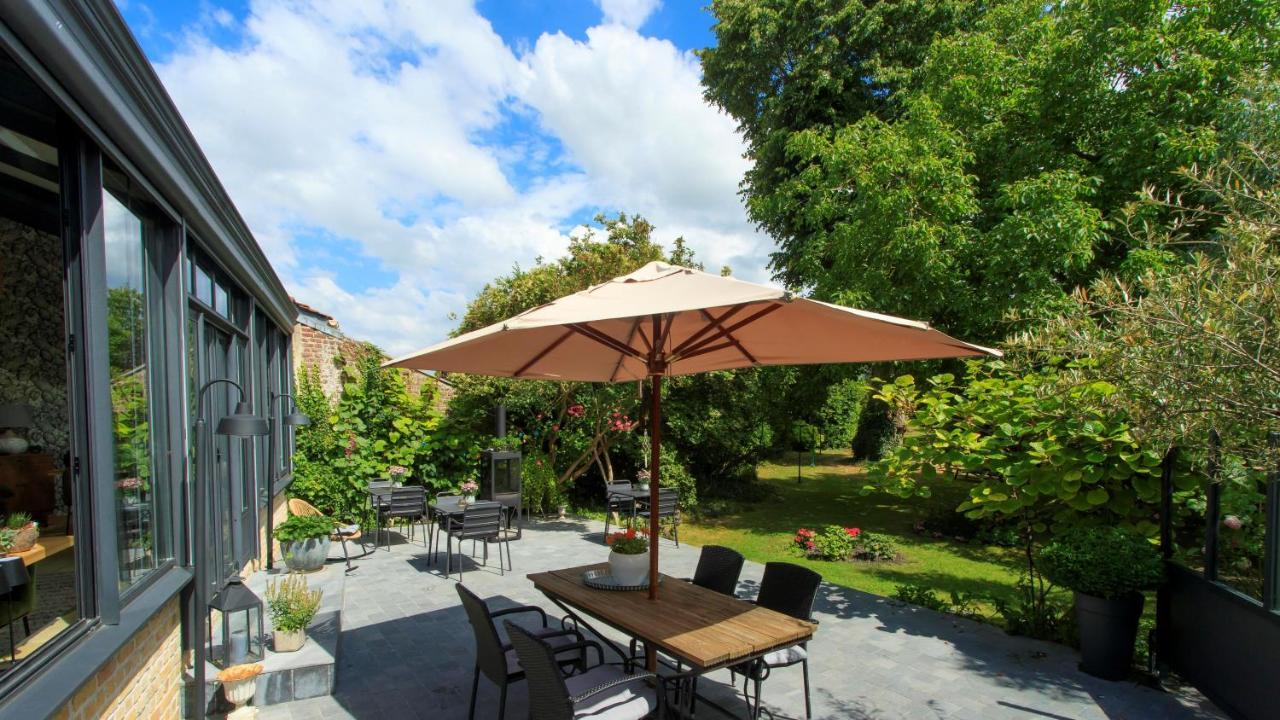 Hotel Les Berges à Bourbourg Extérieur photo